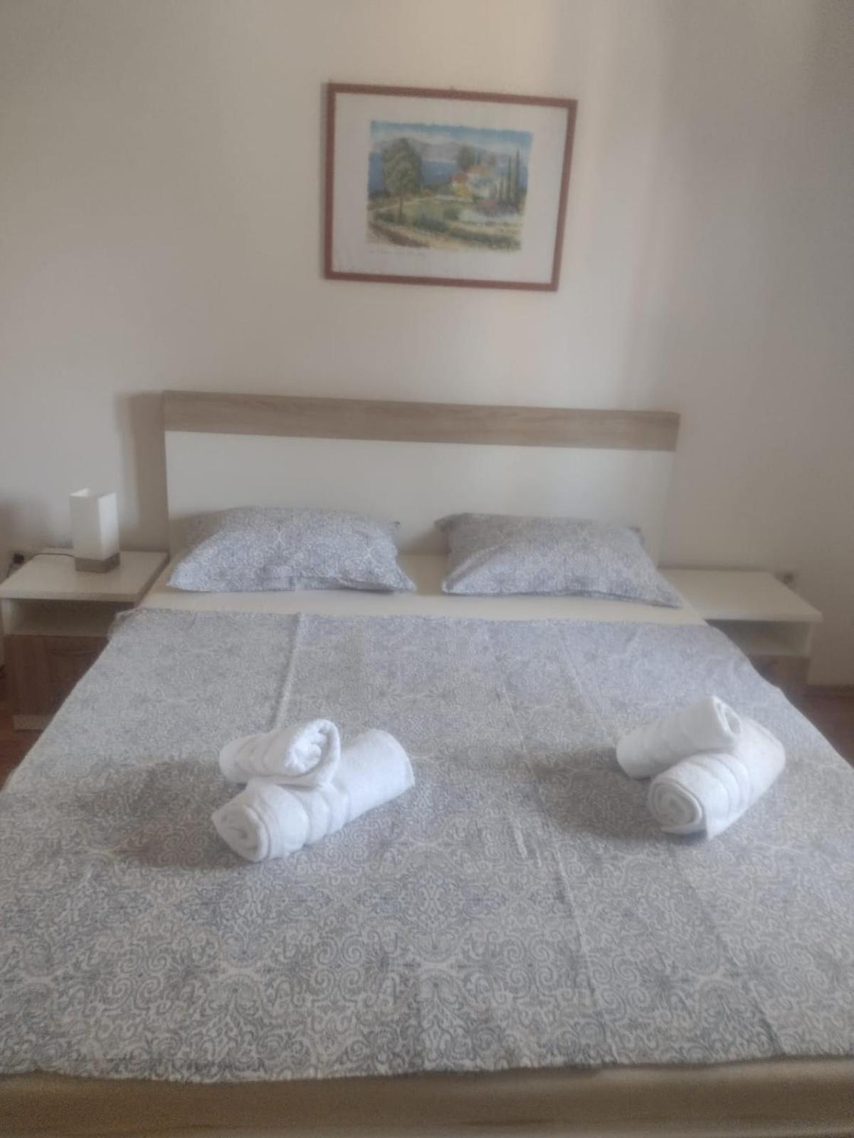 Spacious Apartment With Parking&Garden Marčana 客房 照片