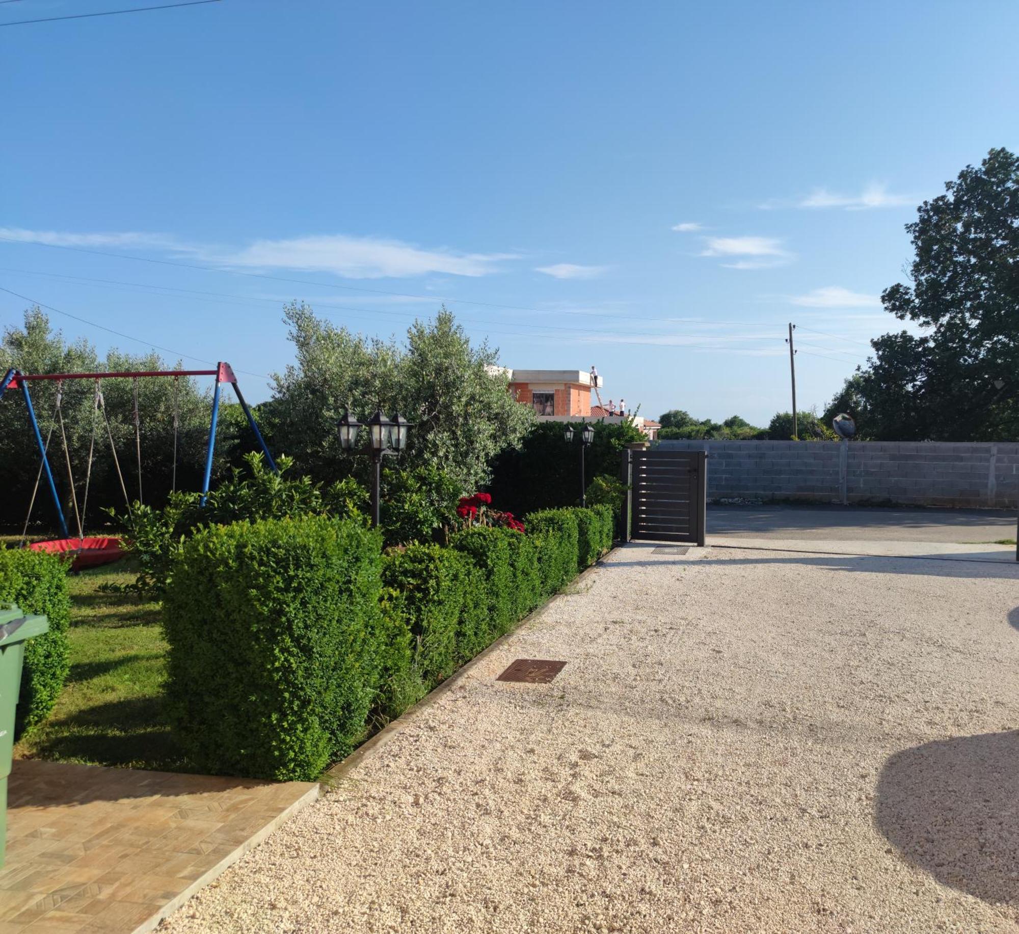Spacious Apartment With Parking&Garden Marčana 客房 照片